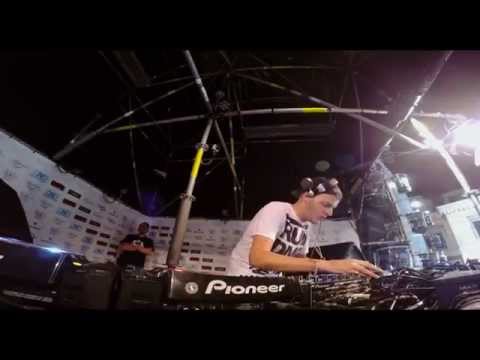 Dj Punish Live @ sneekweek   (hosted by Jpack mc)