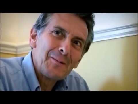 Notorious British Gangster Nicholas van Hoogstraten Is Followed During His Trial For Manslaughter