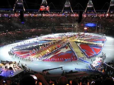 Elbow, Open Arms - Olympic Games Closing Ceremony - view from the crowd