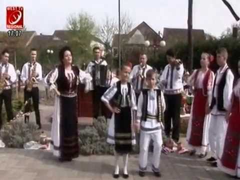 DANIELA HAN  -  HAIDA-TI OAMENI BUNI LA JOC