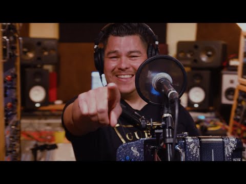 Teo Armenta - Grande es el Señor Con Tuba en vivo desde @feelthebassstudios) #GrandeeselSeñor #tuba