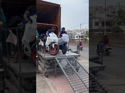 Unloading 2025 Yamaha R15 V4 OBD2B Model #shorts #r15