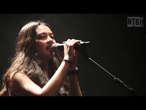 LOU MAI (The Voice 6) interprète " When we were young " d'Adèle à la Finale NTBH 2018