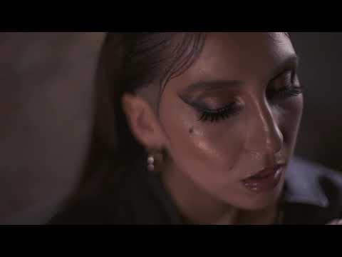 Yih Capsule - Golden Girl (Prod. Lampone)