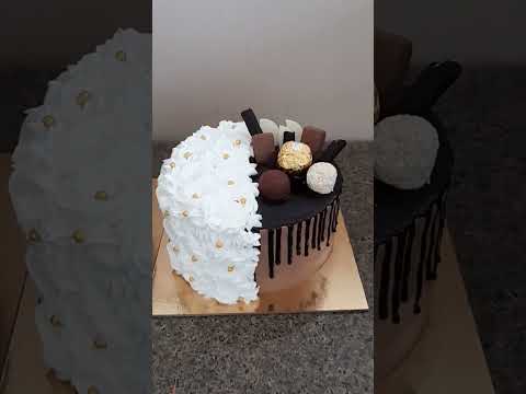 chocolate cake...Pineapple flavour Order dm.....#ytlovers...#homemade #ytshorts #youtuber #new year