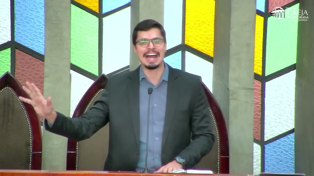 A supremacia de Cristo - Hebreus 1:1-4 | Rev. Gustavo Ribeiro