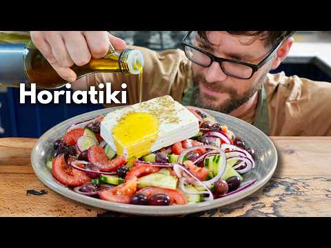 Authentic Greek Salad (Horiatiki) – Tips to Get It Right