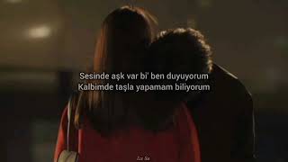 Yalın - Sesinde Aşk Var ( sesinde aşk var bir ben duyuyorum )
