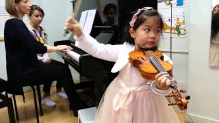 YOULAN LIN 4 years old played concertino en G Major - kuchler,Ferdinand opus 11