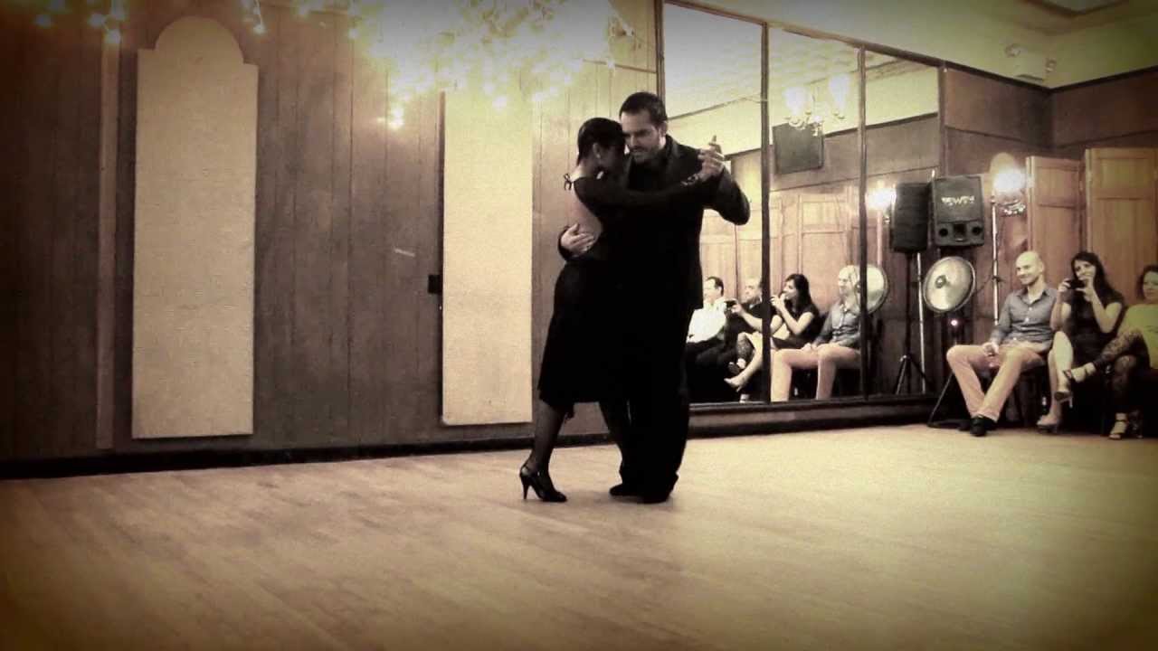 Carlos Paredes & Diana Giraldo at La Milonga Rosa