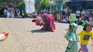 Download lagu Hari Santri, Atraksi Barongsai, Masjid Baiturrahim Muntal mp3 Download lagu Hari Santri, Atraksi Barongsai, Masjid Baiturrahim Muntal mp3