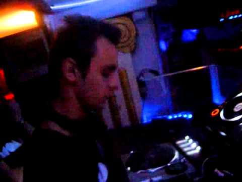 2 YEARS OF MOAN w/ GEL ABRIL & ARTSLAVES, Chicks Luv Us & Medeew