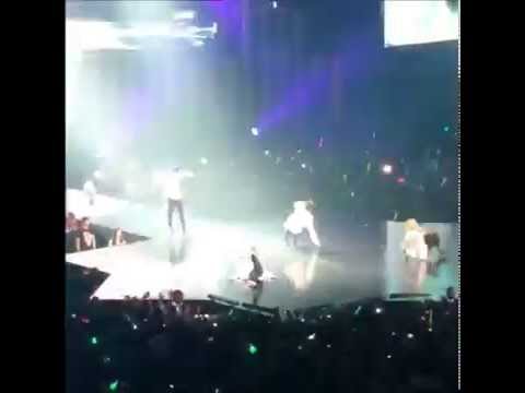 140607 SHINee singing  Why so serious # MB Brazil