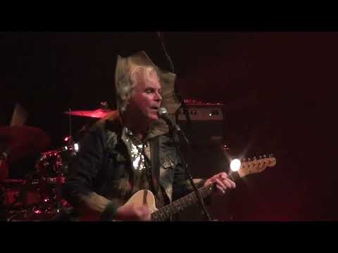 WOMEN IN UNIFORM performed at PALMS, feb 2022.BOB STARKIES SKYHOOKS SHOW featuring LAURA DAVIDSON