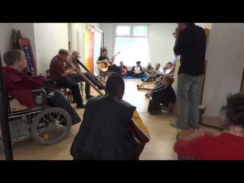 Healing Place One - gemeinsam Musik machen - Musiktherapie - Traumkraft Bochum NRW Bildungsurlaube