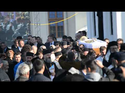 Eftimie Luca, Arhiepiscopia Romanului si Bacaului