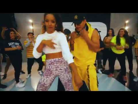 perreo en la luna - class by mike pavez