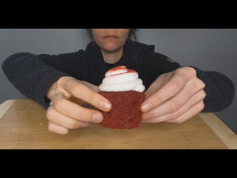 ASMR EATING Cupcakes, Reese's, Kit Kat's, Lindor, Milky Way, RXBAR, KIND Bar [SNACKS MUKBANG]