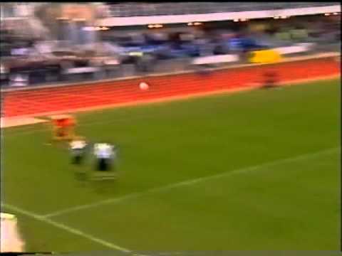 Grantham Town 1 Leyton Orient 2 - 2003-4