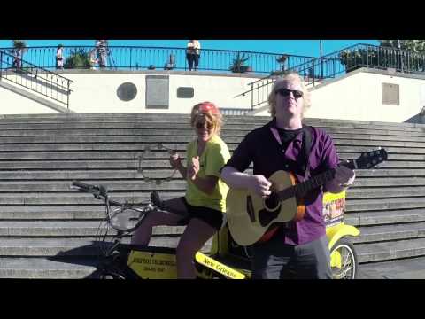 Guitar Voyager! - French Quarter Pedicab- Our Lips Are Sealed
