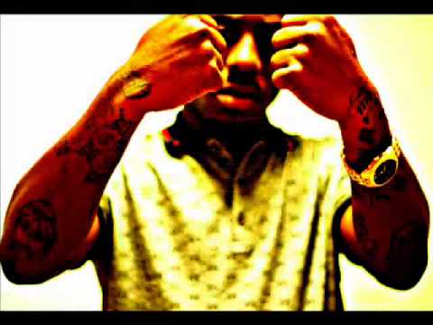 NS FEAT RICHROBB- MONEY MAN