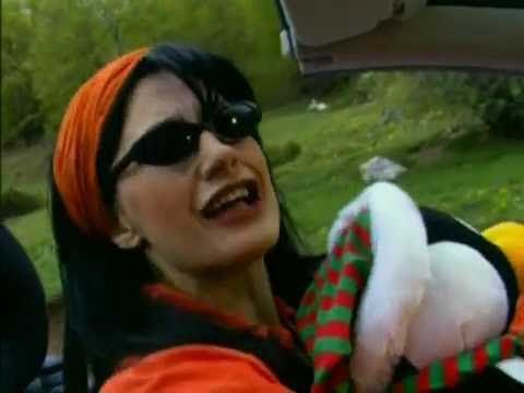 Video thumbnail for Дали ме сакаш (Dali Me Sakaš)