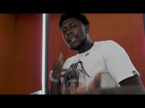 Mrrr53 - Jus Me (Dir By Giovisualz)
