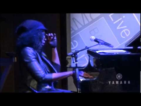 Aziza Miller @ BAM Café