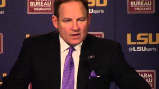 LSU coach Les Miles said QB recruit Justin McMillan has a "knack to win" | Video