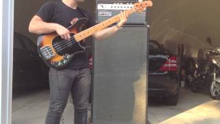 Video thumbnail for 1979 Musicman Sabre/1978 Ampeg SVT/1970 Ampeg 8x10 by Justin Goodman