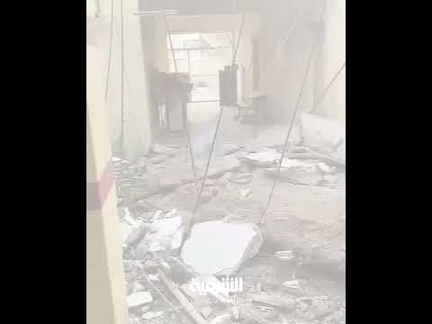 شاهد بالفيديو.. انهيار أجزاء من سقف مدرسة إعدادية البصرة للبنات في البصرة القديمة #الشرقية_نيوز