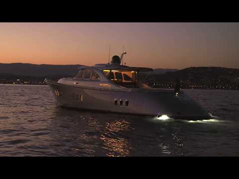 Zeelander Z55 - Mood Video