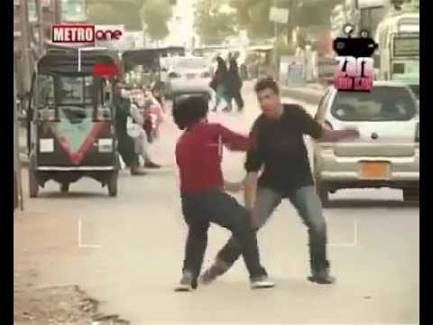 Pakistani Funny Clip With The People of Pakistan 2013