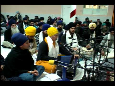 004 Toronto Dec. 2013 Smaagam - Wednesday Evening Akhand Keertan - B. Sahajbir Kaur Jee