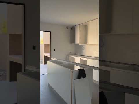 Video de YouTube - Casa en Venta de 3 dormitorios con  Garage en Lagomar, Canelones