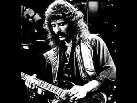 Top 10 Guitar Solos Tony Iommi Black Sabbath
