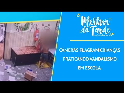 Câmeras de segurança flagram crianças praticando vandalismo em escola | MELHOR DA TARDE