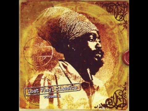 Junior Reid - Banana Boat Man (koloko riddim)