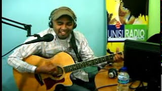 Glenn Fredly live at Unisi Radio for VOTE (Voice From The East)
