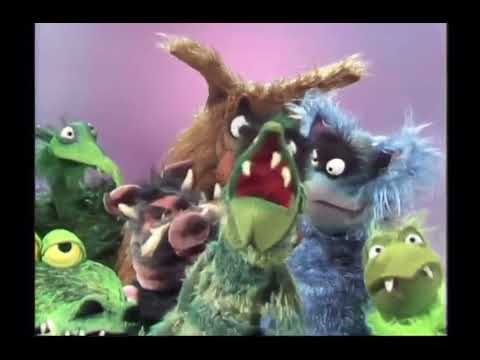 The Muppet Show - 203: Milton Berle - “Ugly Song” (1978)