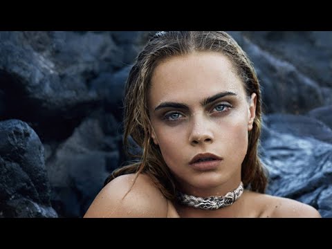 Cara Delevigne || Into the Sea