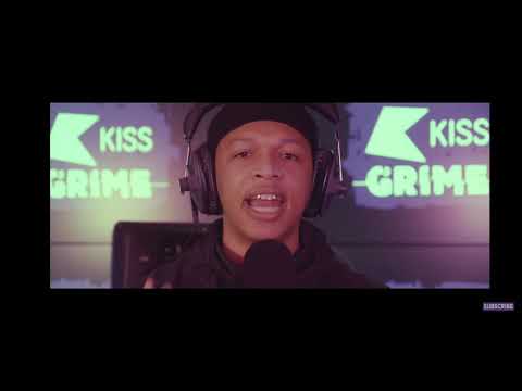 Izzie Gibbs kiss grime