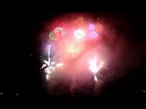 Lemongrass - "Behind The Scenes (feat. Jane Maximova)"