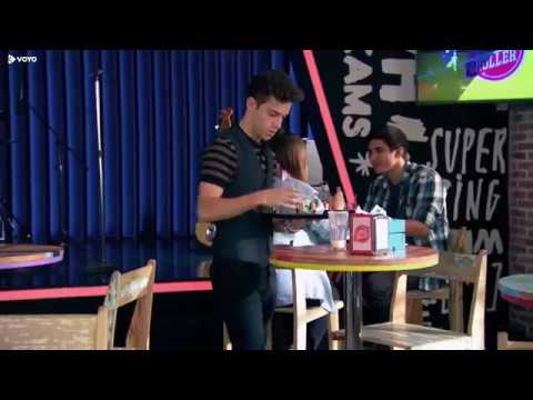 Jaz sem Luna 49. Del (Matteo hoče slišati resnico od Lune)