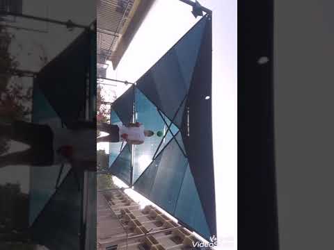 5 balls while head bounce juggling world record