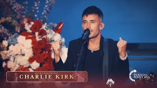 Tears Flow as Phil Wickham Sings ‘Living Hope’ at Charlie Kirk’s Memorial