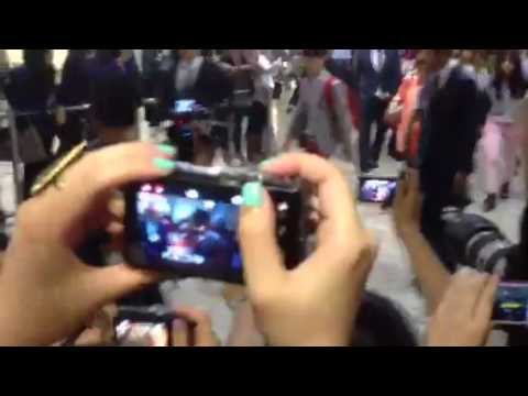 120621 4Minute arriving at London Heathrow Airport #1