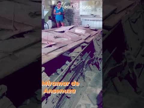 Hotel Viena museo en Miramar de Ansenuza Córdoba #turismo #miramardeansenuza #hotelvienamuseo