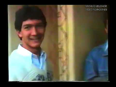 PRIMAVERA 1993 DIA DEL ESTUDIANTE  BASAVILBASO ENTRE RIOS PROFESORES JUGABAN CON LOS ESTUDIANTES