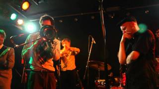 Flo Mega & The Ruffcats "Die wirklich wahren Dinge" (live version)